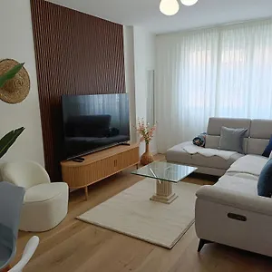 Apartment Bahia Ferry Tranquilo, Con Parking Y Desayuno Casero En El Centro, Santander