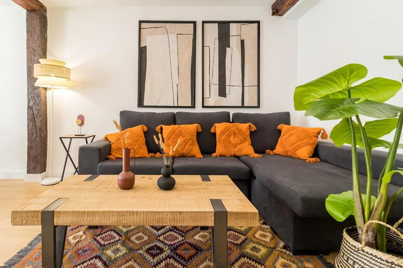 Apartamento De Diseno En El Corazon De Santander Spain