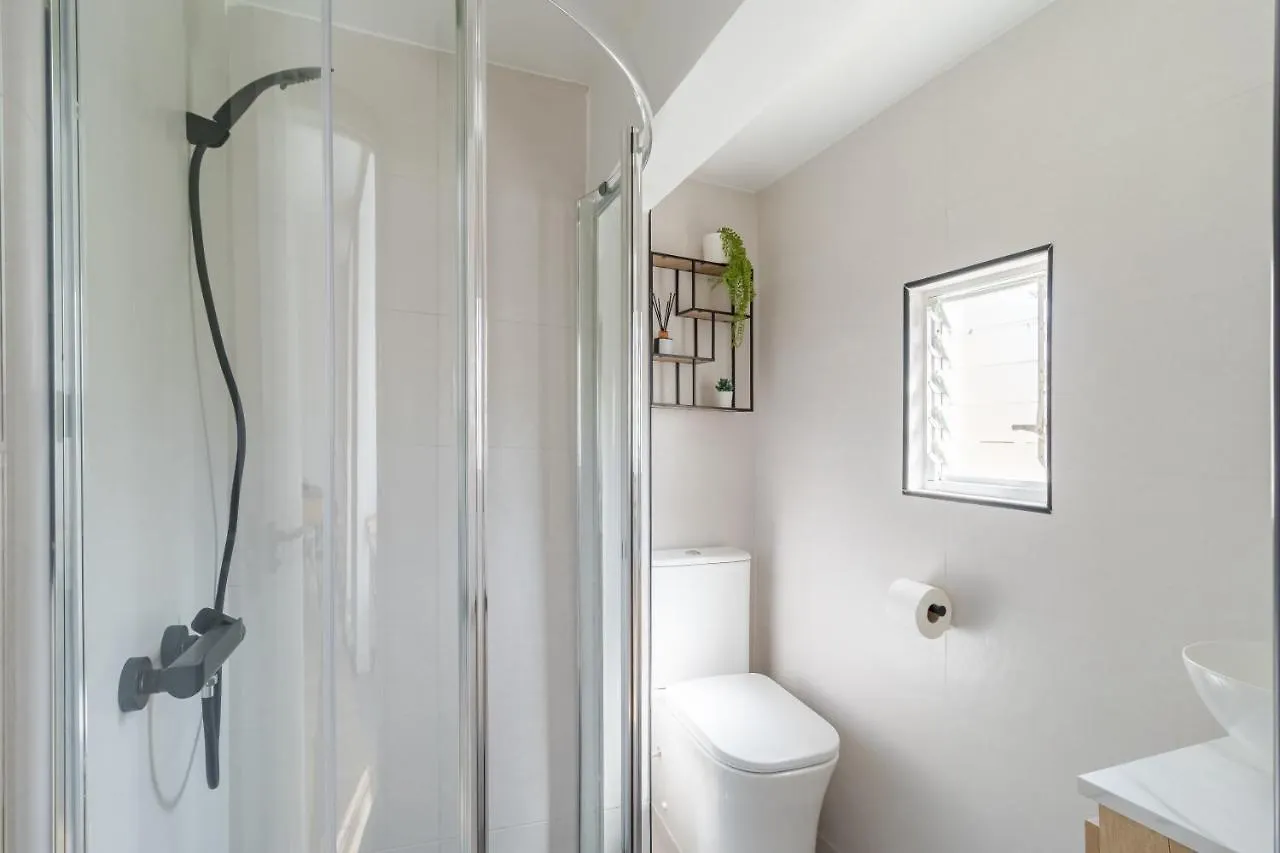 Apartamento De Diseno En El Corazon De Santander Spain
